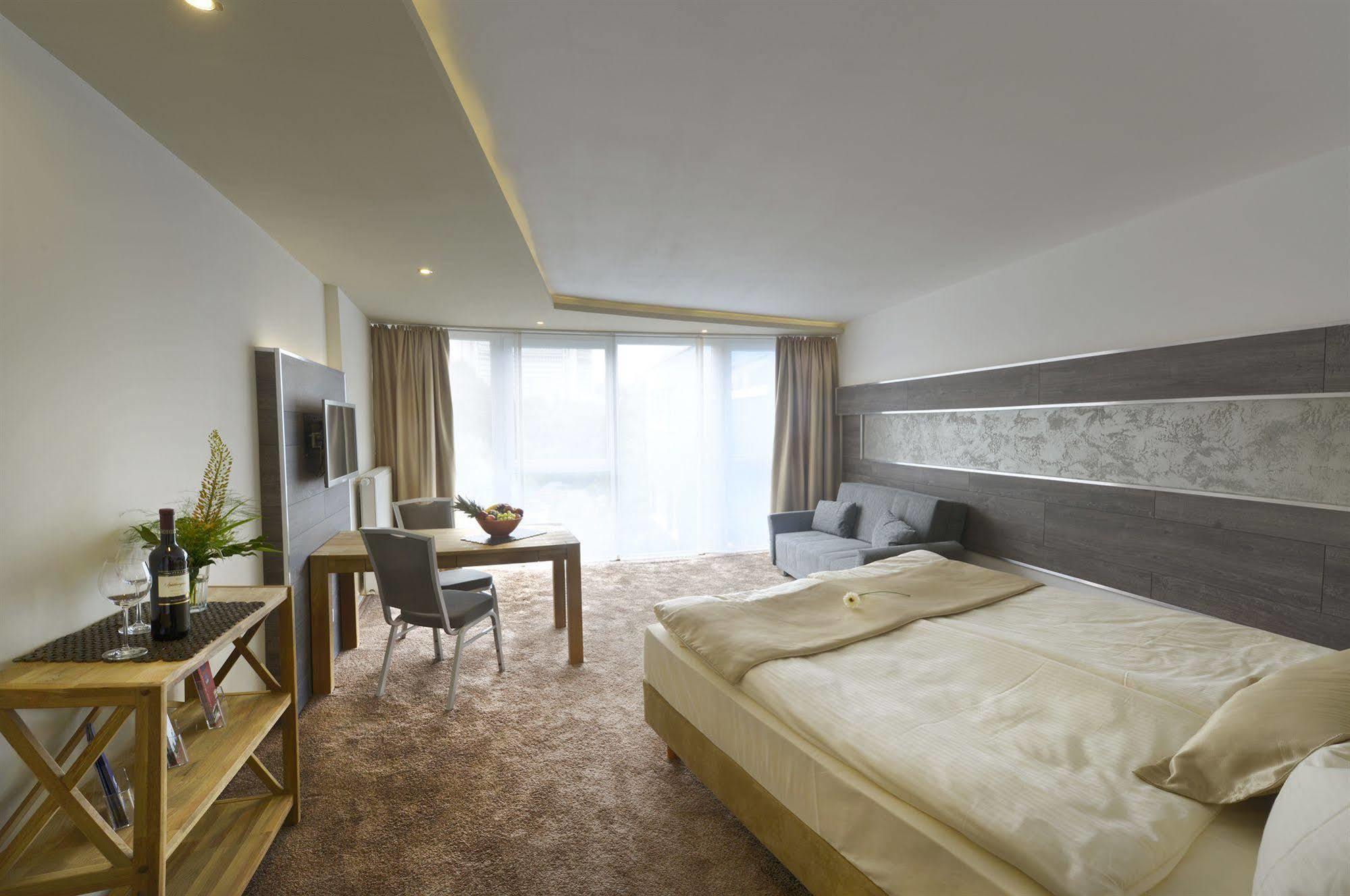 Petul Apart Hotel City Premium エッセン エクステリア 写真